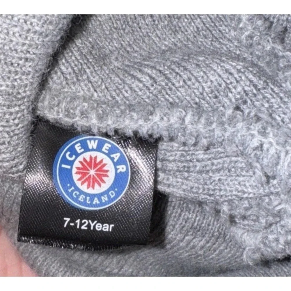 Icewear Iceland‎ Gray Tinder Beanie Acrylic Knit  Hat Youth 7-12 Years